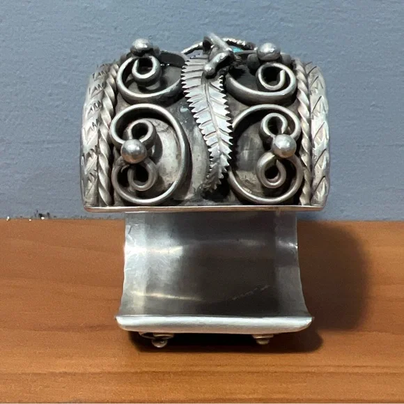 VTG Native American Navajo Ornate Sterling Silver Cuff Bracelet Signed 148.8g